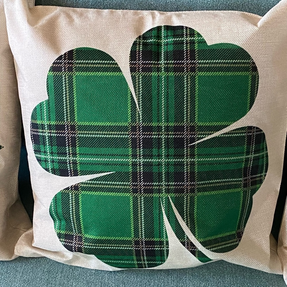St. Patrick’s Day Decorative Pillow Covers for 18” Pillows.  Set of 4.  NEW - Picture 5 of 13